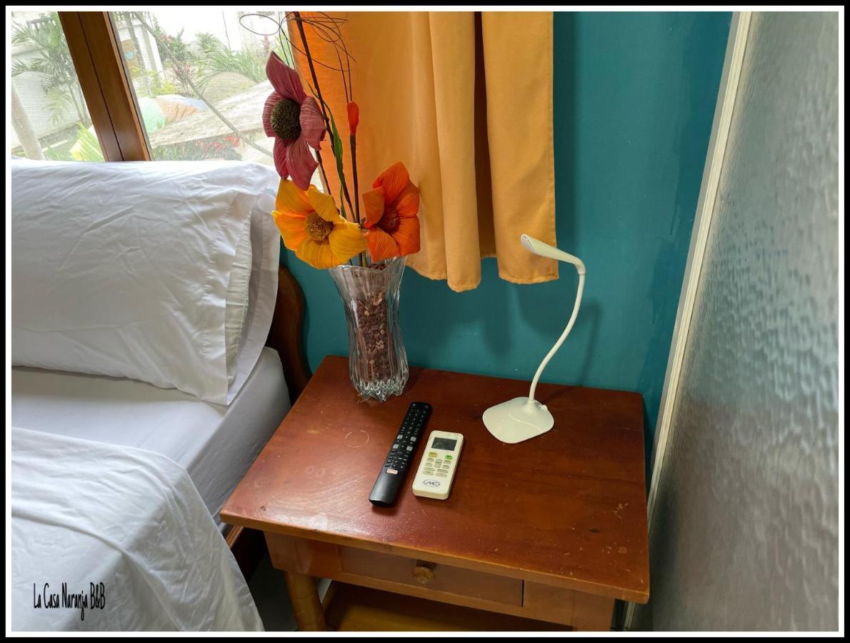 La Casa Naranja Bed And Breakfast Олон Экстерьер фото