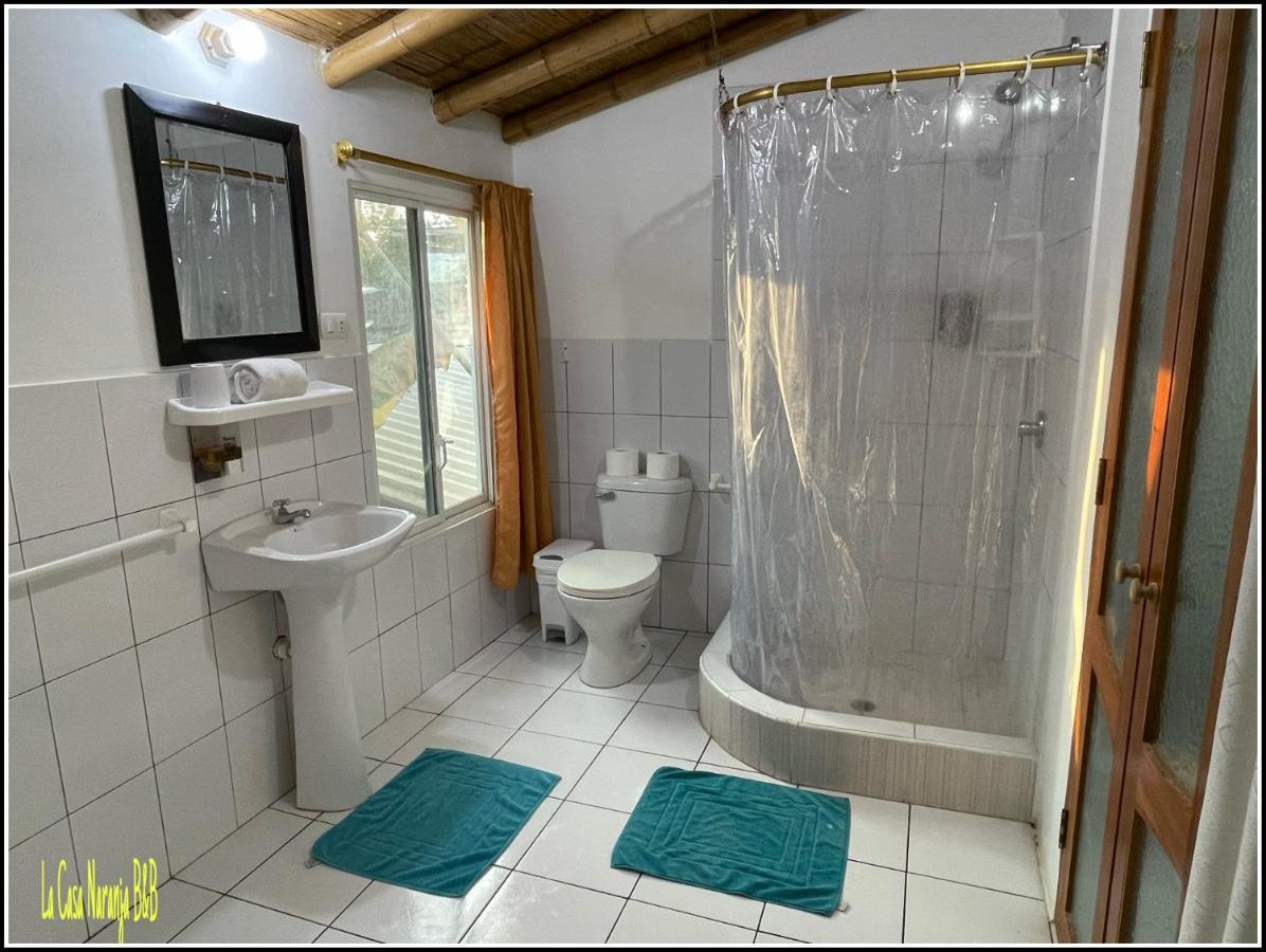 La Casa Naranja Bed And Breakfast Олон Экстерьер фото